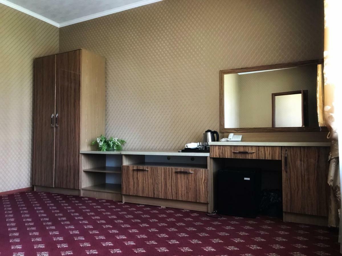 Park House Taldykorgan酒店 外观 照片